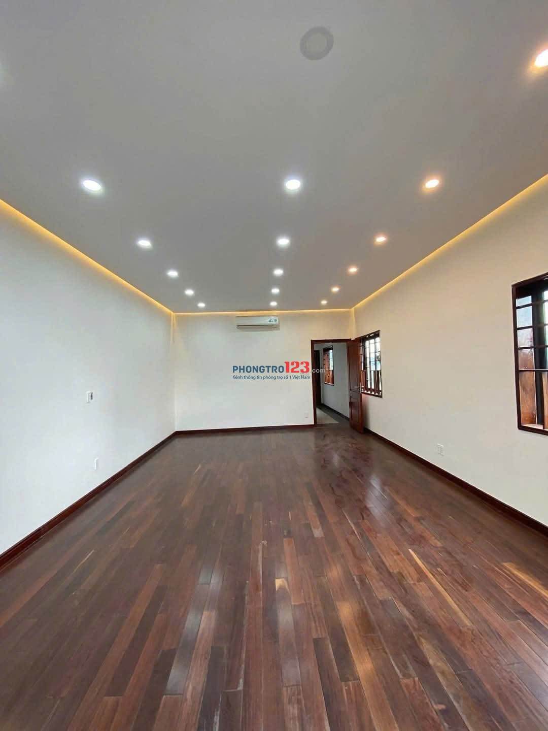 Cho thuê nhà 4 tầng mặt tiền: Nguyễn Hữu Thọ - khuê trung - cẩm lệ - đoạn xô viết nghệ tĩnh