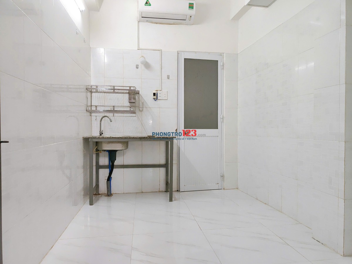 Cho thuê phòng mới máy lạnh mới tại 6/4A Đường số 210, quận 9