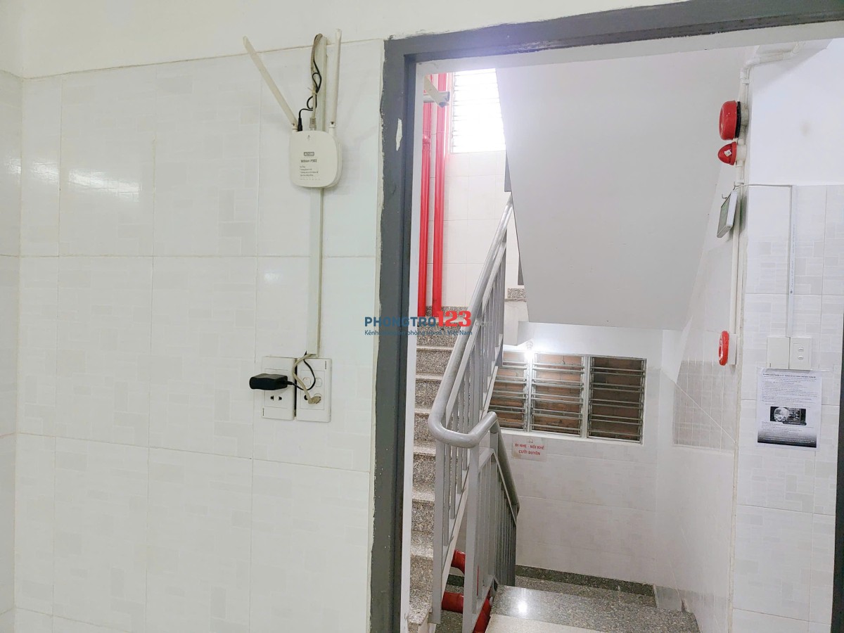 Cho thuê phòng mới máy lạnh mới tại 6/4A Đường số 210, quận 9