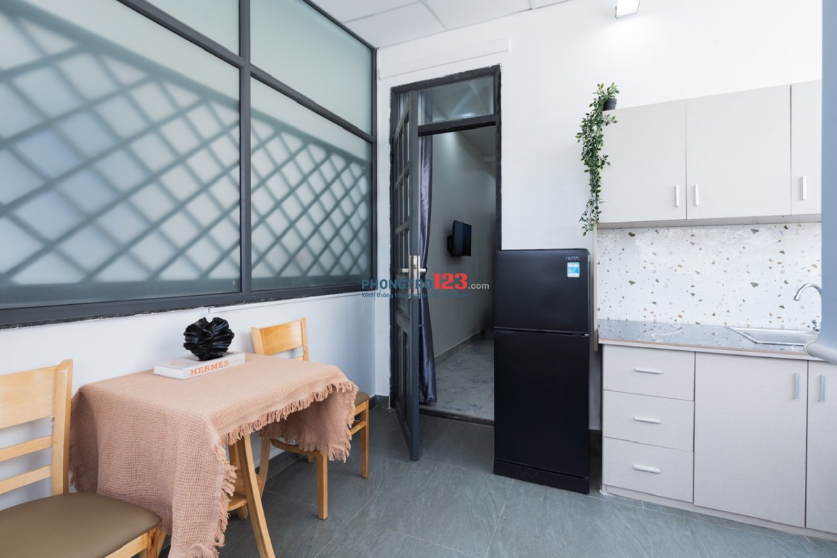 STUDIO MỚI KHAI TRƯƠNG FULL NỘI THẤT BAN CÔNG MỚI TINH