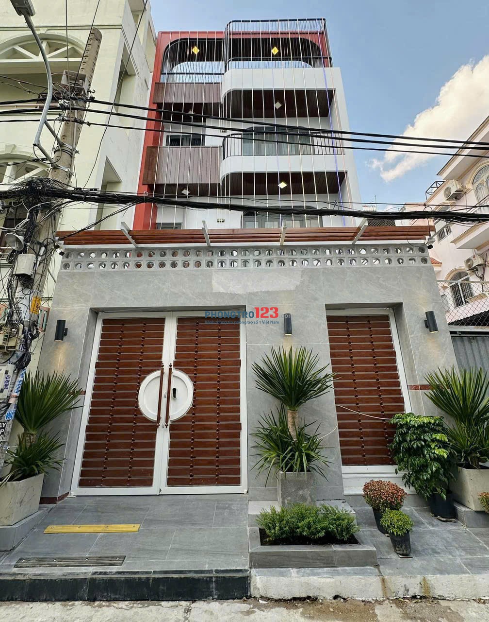 CHO THUÊ PHÒNG 25m2 CỬA SỔ TRỜI, THANG MÁY - BÌNH THẠNH GIÁP QUẬN 1, QUẬN 2, PHÚ NHUẬN , QUẬN 3