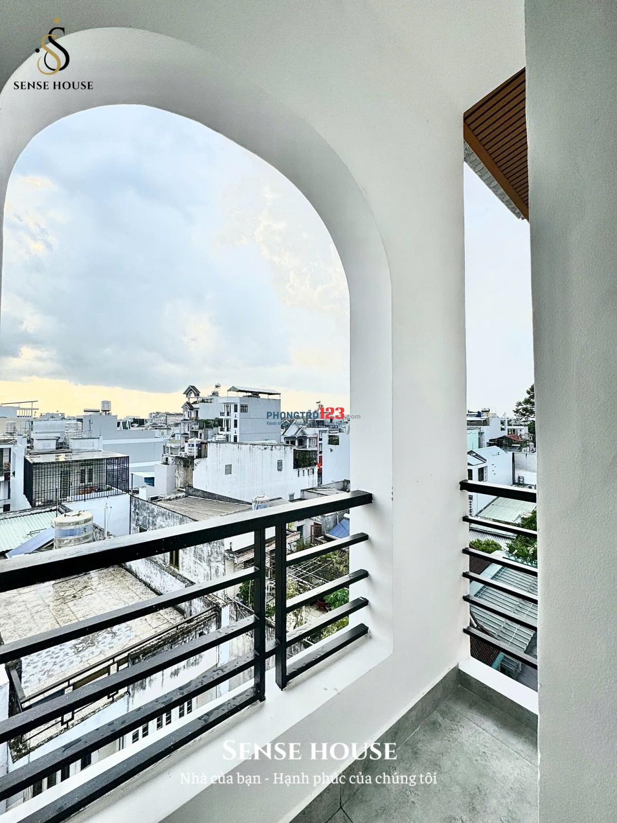 CĂN STUDIO MỚI TINH – FULL NỘI THẤT – BAN CÔNG THOÁNG MÁT