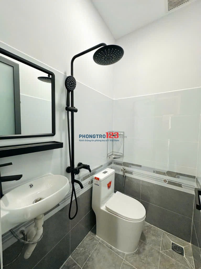 CHO THUÊ PHÒNG 25m2 CỬA SỔ TRỜI, THANG MÁY - BÌNH THẠNH GIÁP QUẬN 1, QUẬN 2, PHÚ NHUẬN , QUẬN 3