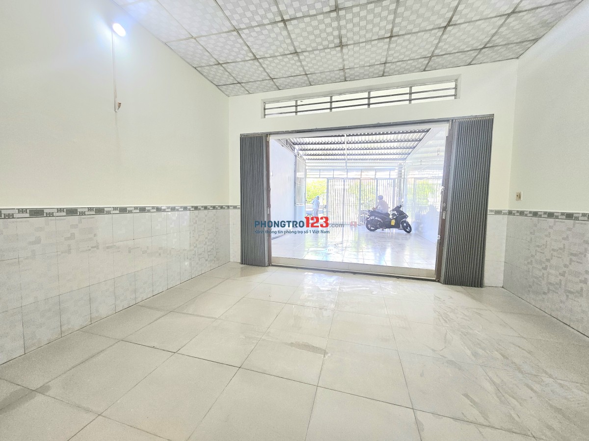 Cho thuê nguyên căn 5x40m, lộ ô tô