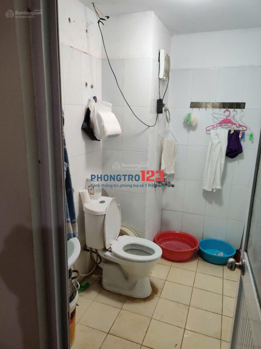 Cho thuê phòng trọ trong căn hộ toà nhà chung cư CT1A, hồ Vĩnh Hoàng, Hoàng Mai, HNL