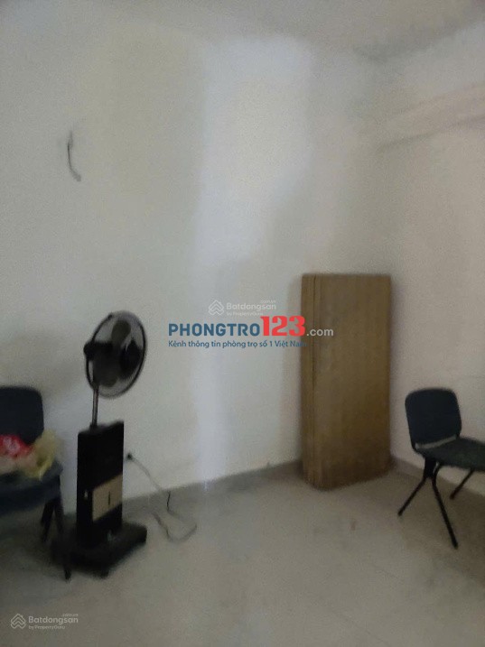 Cho thuê phòng trọ trong căn hộ toà nhà chung cư CT1A, hồ Vĩnh Hoàng, Hoàng Mai, HNL