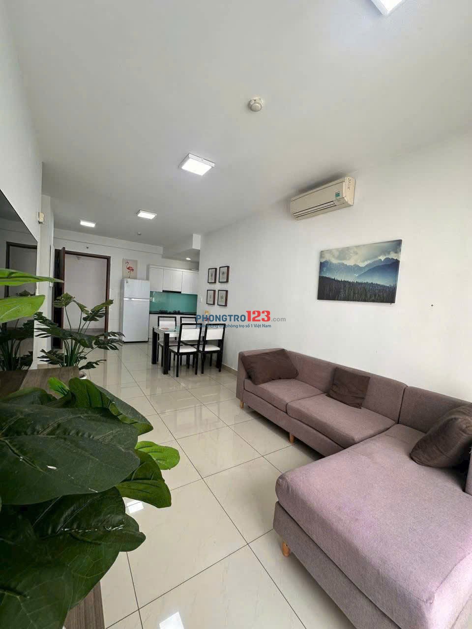 Chung cư Lotus, 31 Trịnh Đình Thảo, TP: 3p ngủ, rộng 93m2, giá 11tr5