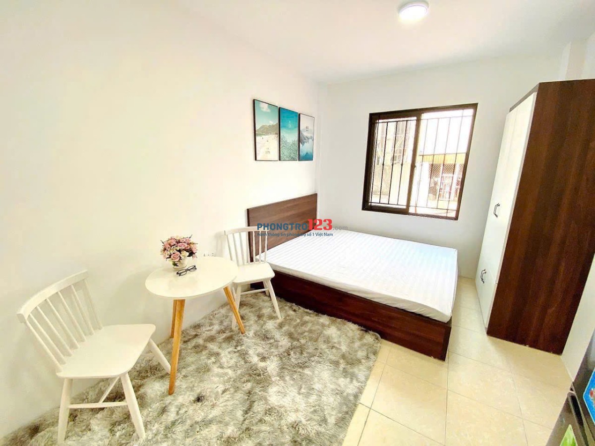 Căn hộ có Cửa Sổ - đường 3 tháng 2 - Quận 10, 20m2, 5tr/th, Full nội thất