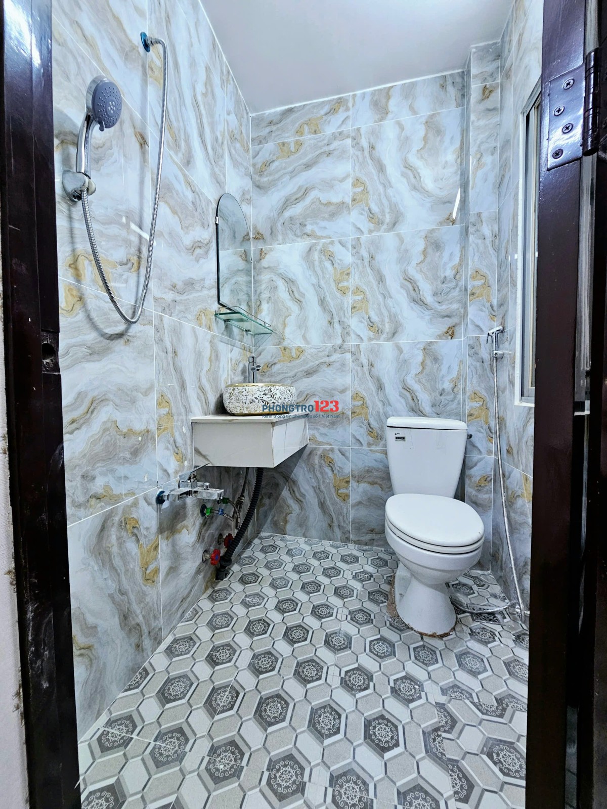 Phòng trọ studio 35m2 full nội thất quận Phú Nhuận đường Đặng Văn Ngữ gần Trường Sa, giáp Q3, gần Q1