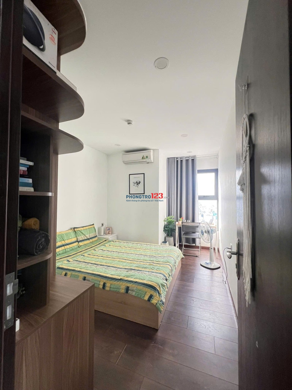 Chung cư Lotus, 31 Trịnh Đình Thảo, TP: 3p ngủ, rộng 93m2, giá 11tr5