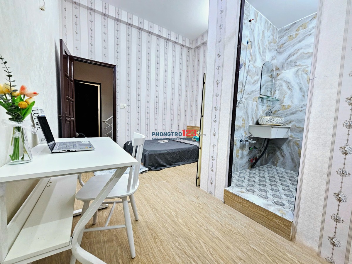 Phòng trọ studio 35m2 full nội thất quận Phú Nhuận đường Đặng Văn Ngữ gần Trường Sa, giáp Q3, gần Q1