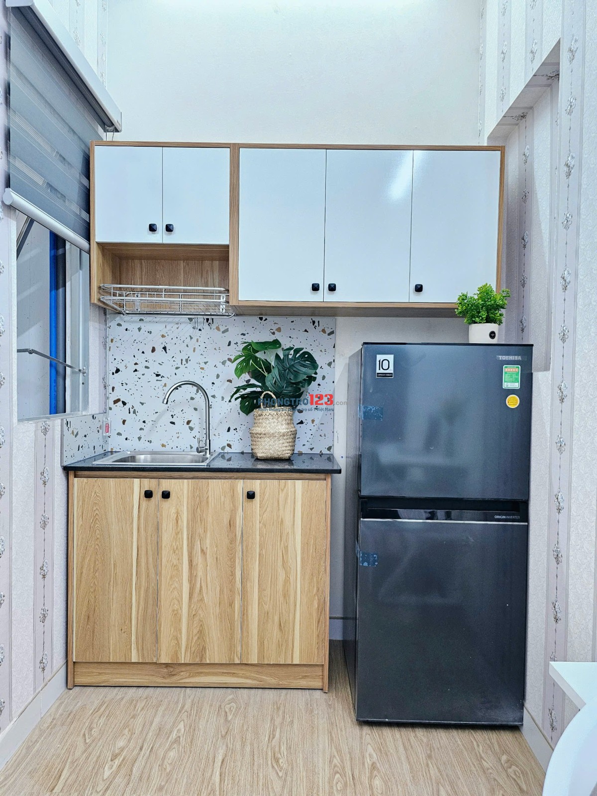 Phòng trọ studio 35m2 full nội thất quận Phú Nhuận đường Đặng Văn Ngữ gần Trường Sa, giáp Q3, gần Q1