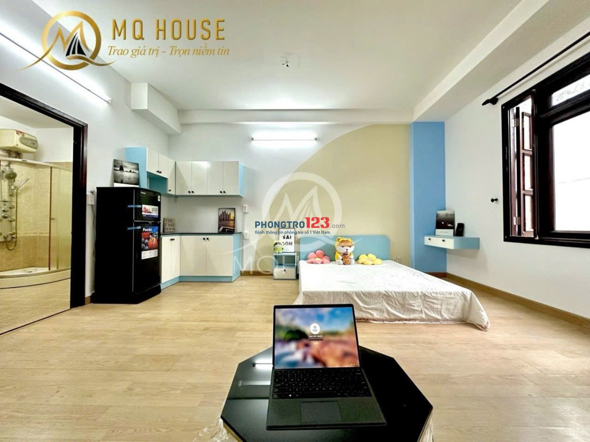 Phòng full nội thất 50m2 ban công lớn, thang máy ở Phổ Quang Phú Nhuận giáp Tân Bình Q3 Bình Thạnh