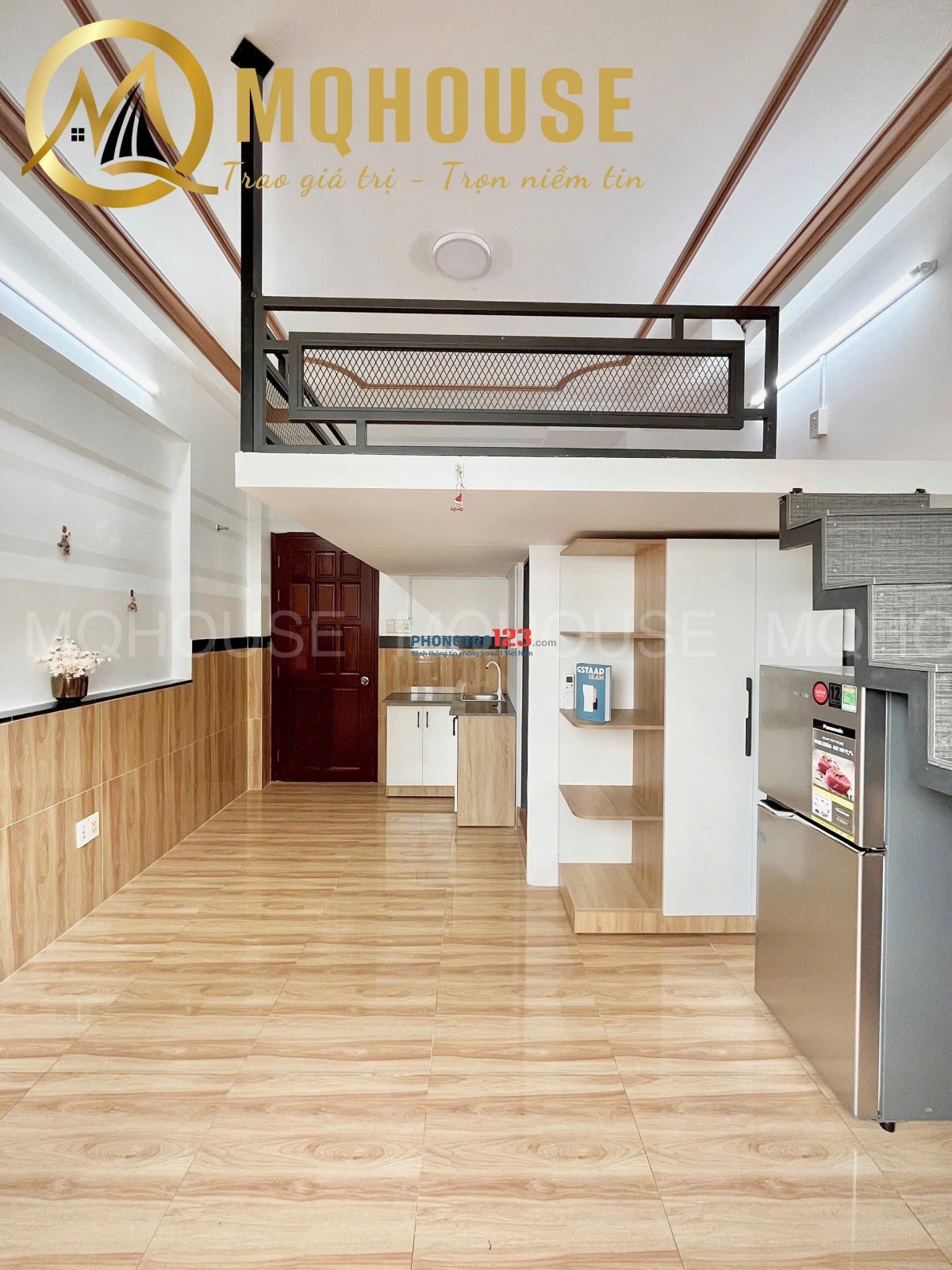 CHO THUÊ PHÒNG TRỌ DUPLEX CÓ CỬA SỔ THOÁNG MÁT NGAY GẦN ETOWN TÂN BÌNH