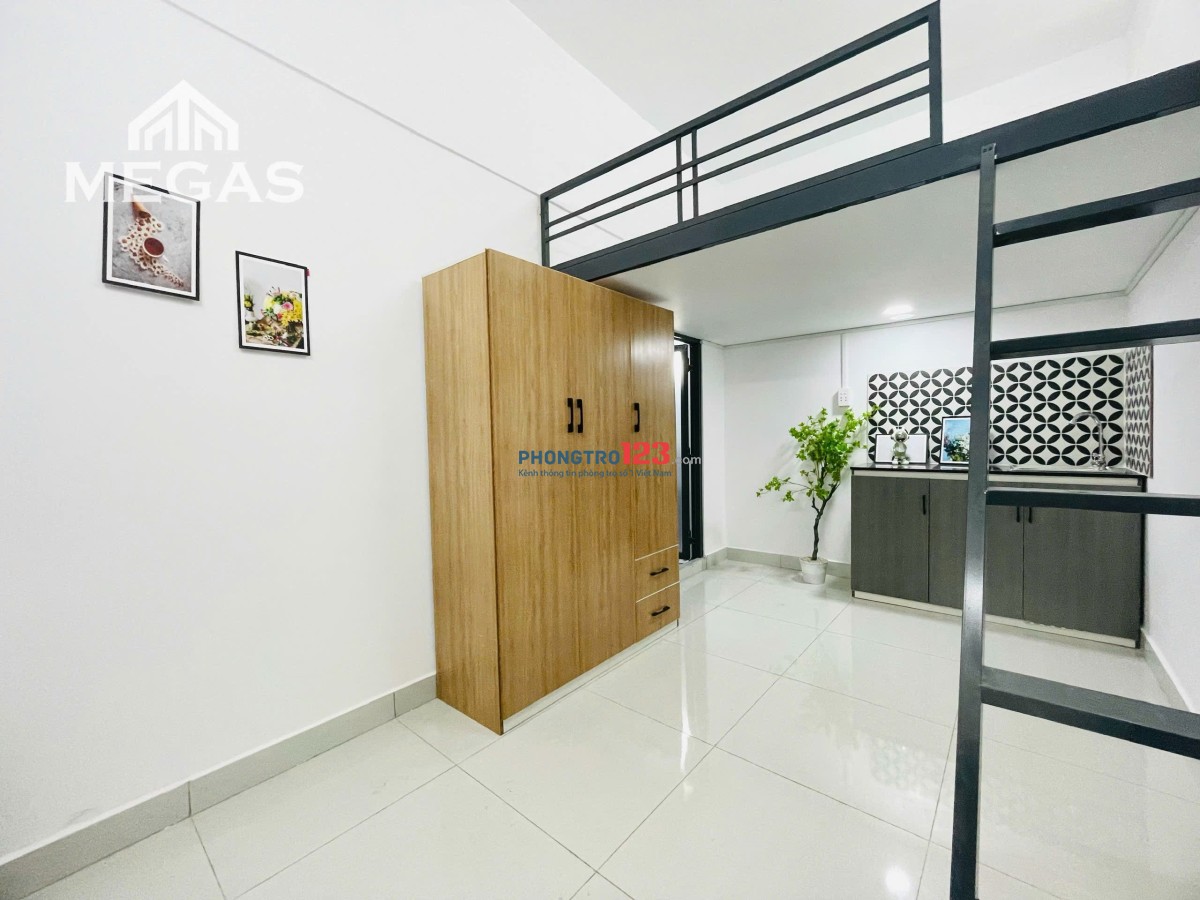 Cho thuê phòng ngay Chợ Bà Chiểu - Đầu Phan Văn TrịGiá Công Khai Duplex Cao 2m1 Rộng 30m2 3.800.000