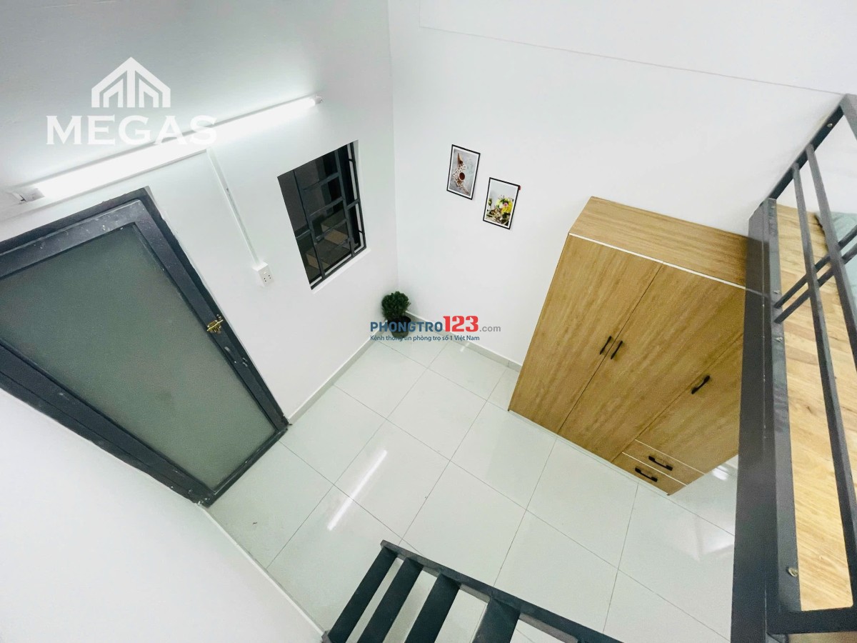 Cho thuê phòng ngay Chợ Bà Chiểu - Đầu Phan Văn TrịGiá Công Khai Duplex Cao 2m1 Rộng 30m2 3.800.000