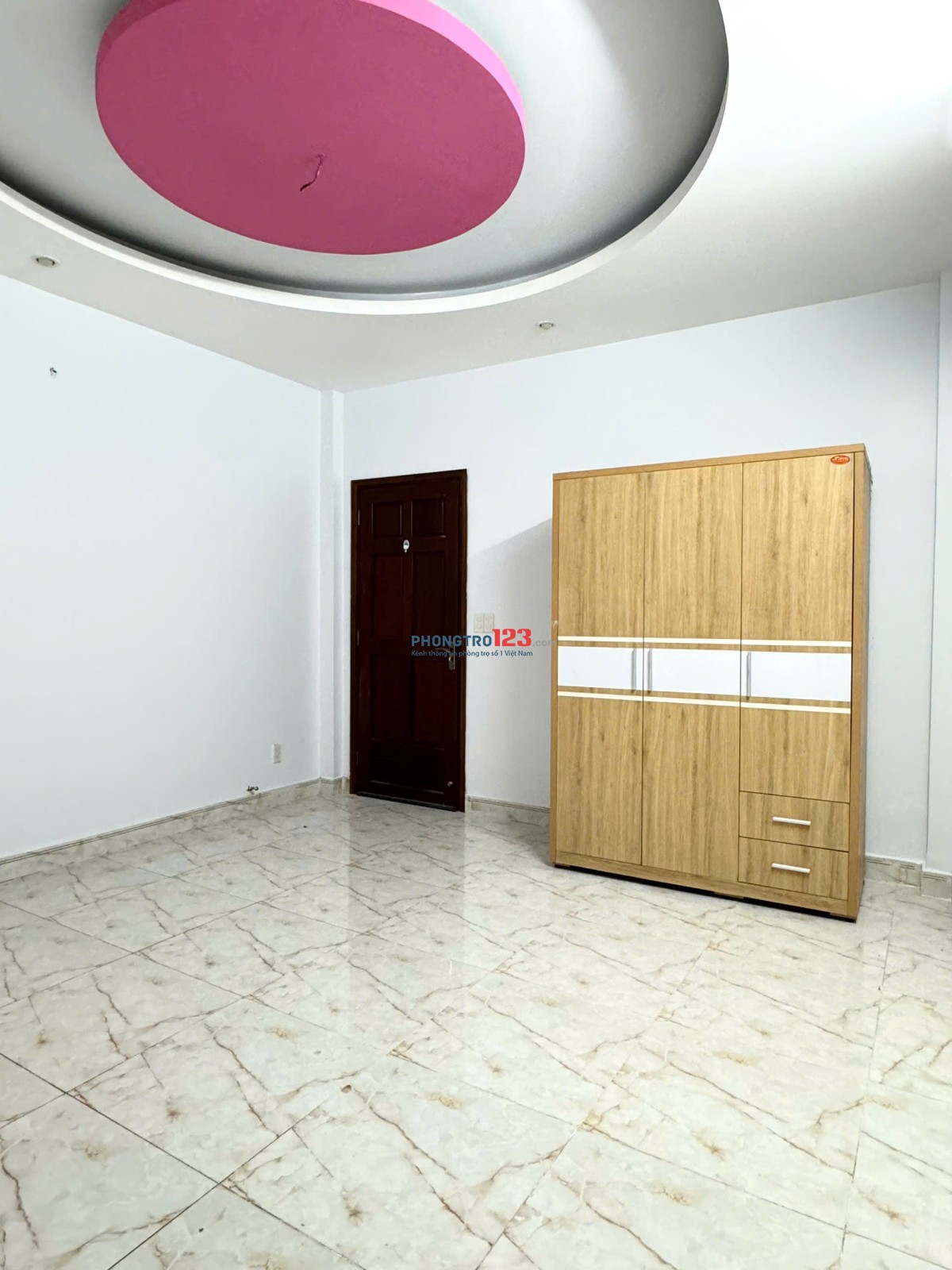 PHÒNG RỘNG 24M², WC RIÊNG – VỊ TRÍ TRUNG TÂM GẦN PHÚ NHUẬN
