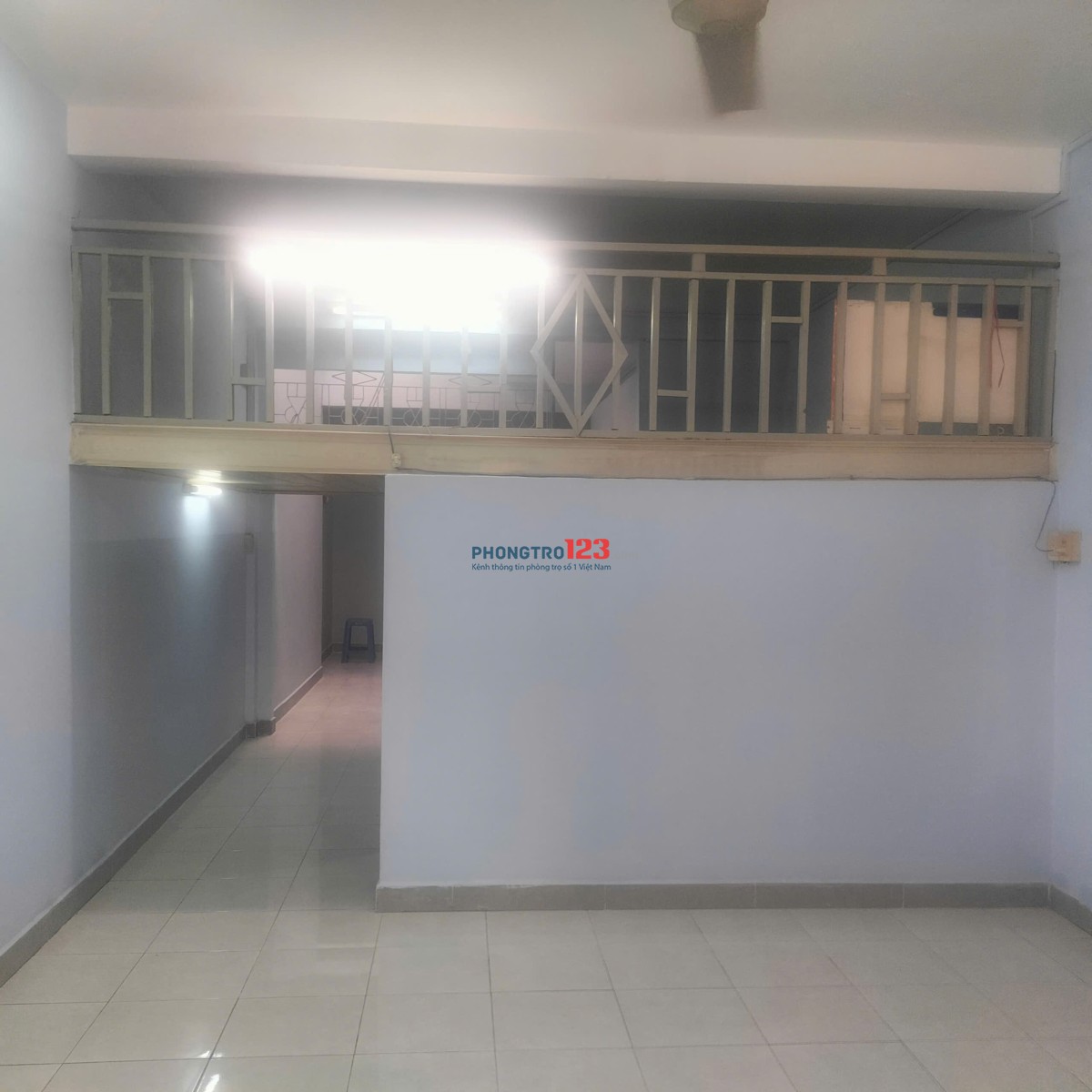 Cho thuê nhà nguyên căn diện tích 4x13, giá 13tr/tháng