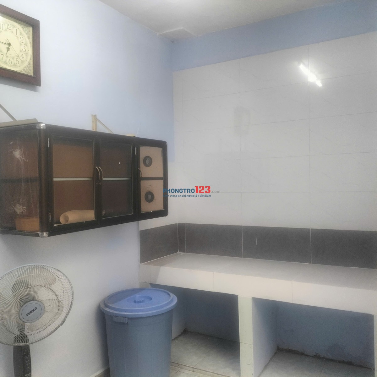 Cho thuê nhà nguyên căn diện tích 4x13, giá 13tr/tháng