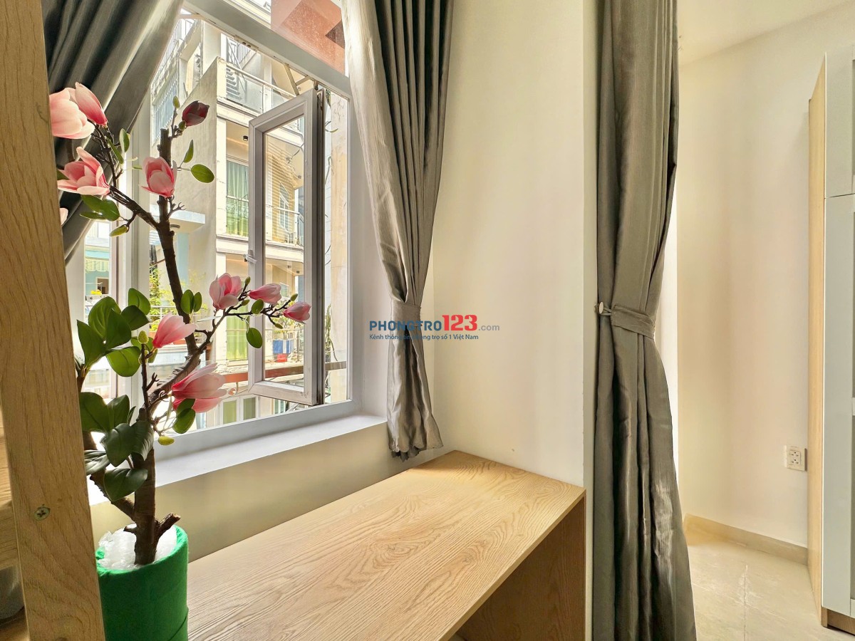 Căn hộ 1 phòng ngủ, PK siêu sang đủ nội thất 50 Trường Sơn quận Tân Bình (đi bộ qua sân bay)