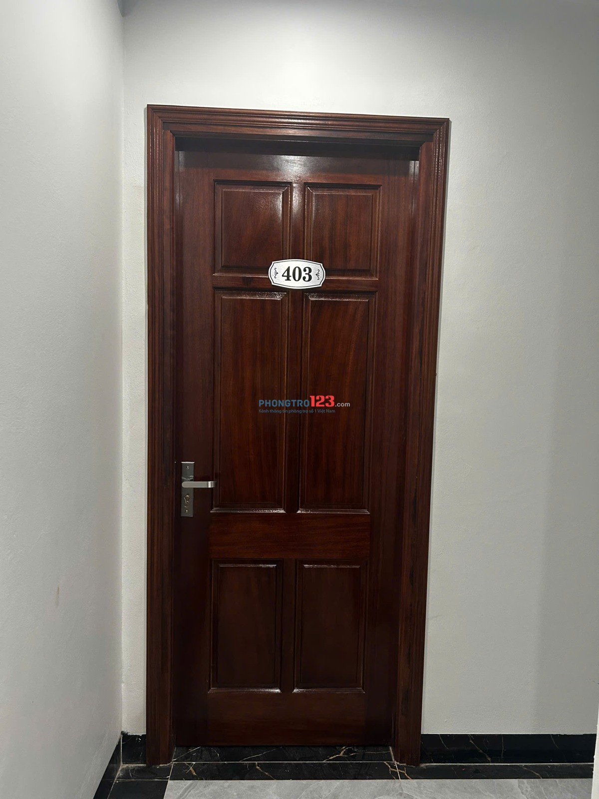 Cho thuê phòng mới tầng 3, 4, 5 tại nhà 6 tầng ngõ 445 Lạc Long Quân, gần Ngoại Giao Đoàn, Hồ Tây.