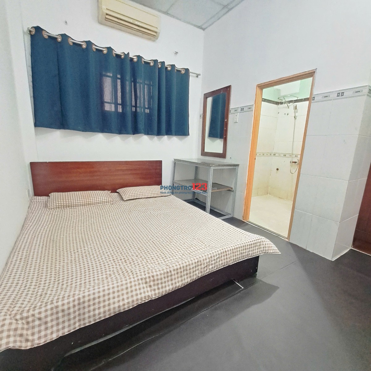 Phòng rộng có nội thất, Máy Lạnh - 26/42 Tân Sơn Nhì, Quận Tân Phú (có thang máy, máy giặt)