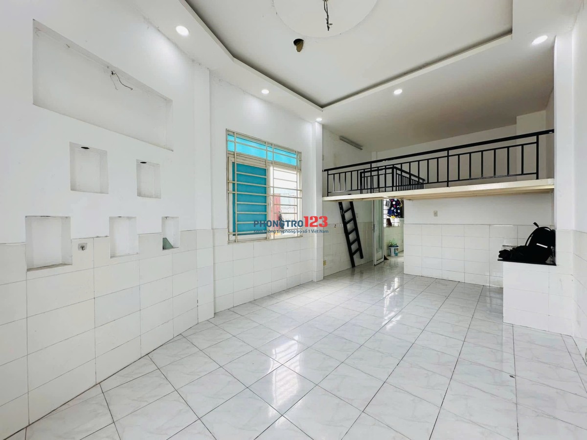 CÒN PHÒNG CHO THUÊ Ở TRƯỜNG CHINH KẾ BIGC TRỐNG SẴN