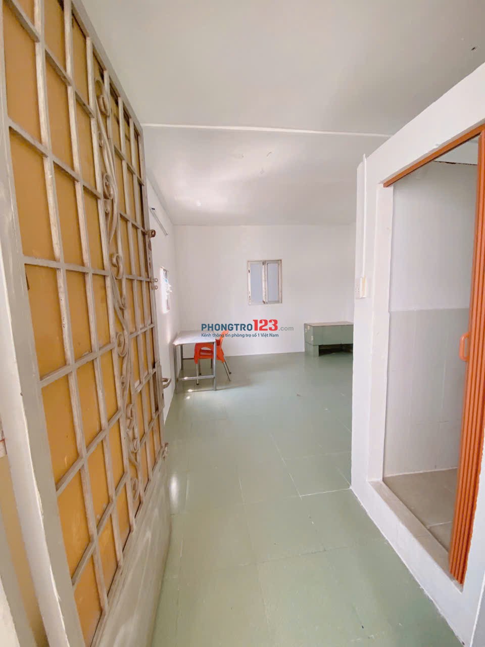 phòng trọ giá rẽ ngay MT 29 Bàu Cát 6, Phường 14, Q Tân Bình (Có khoá vân tay, kệ bếp)