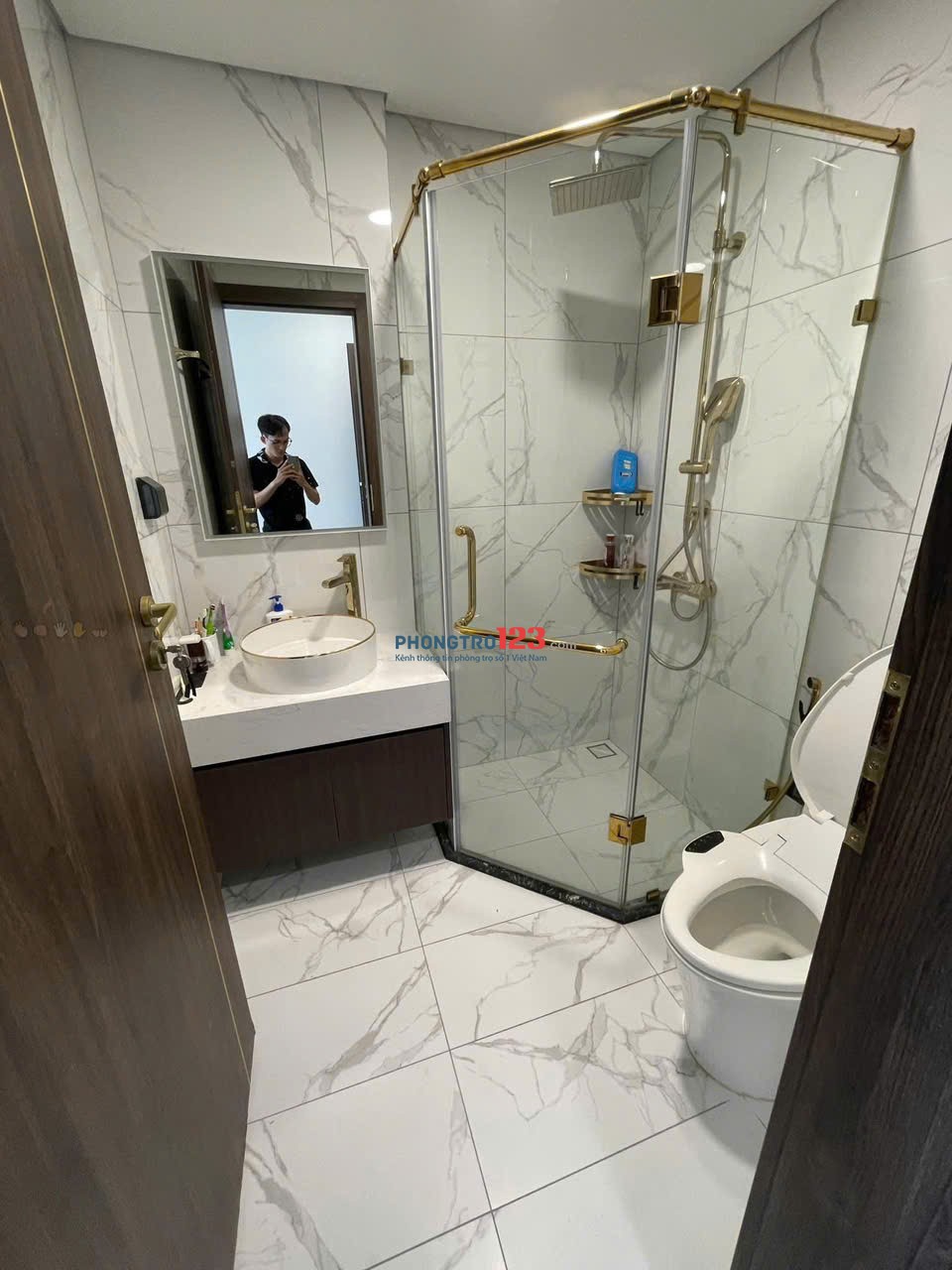 Chung cư Satra, Phan Đăng Lưu, PN, dt 115m2, 3p ngủ, 22tr/tháng