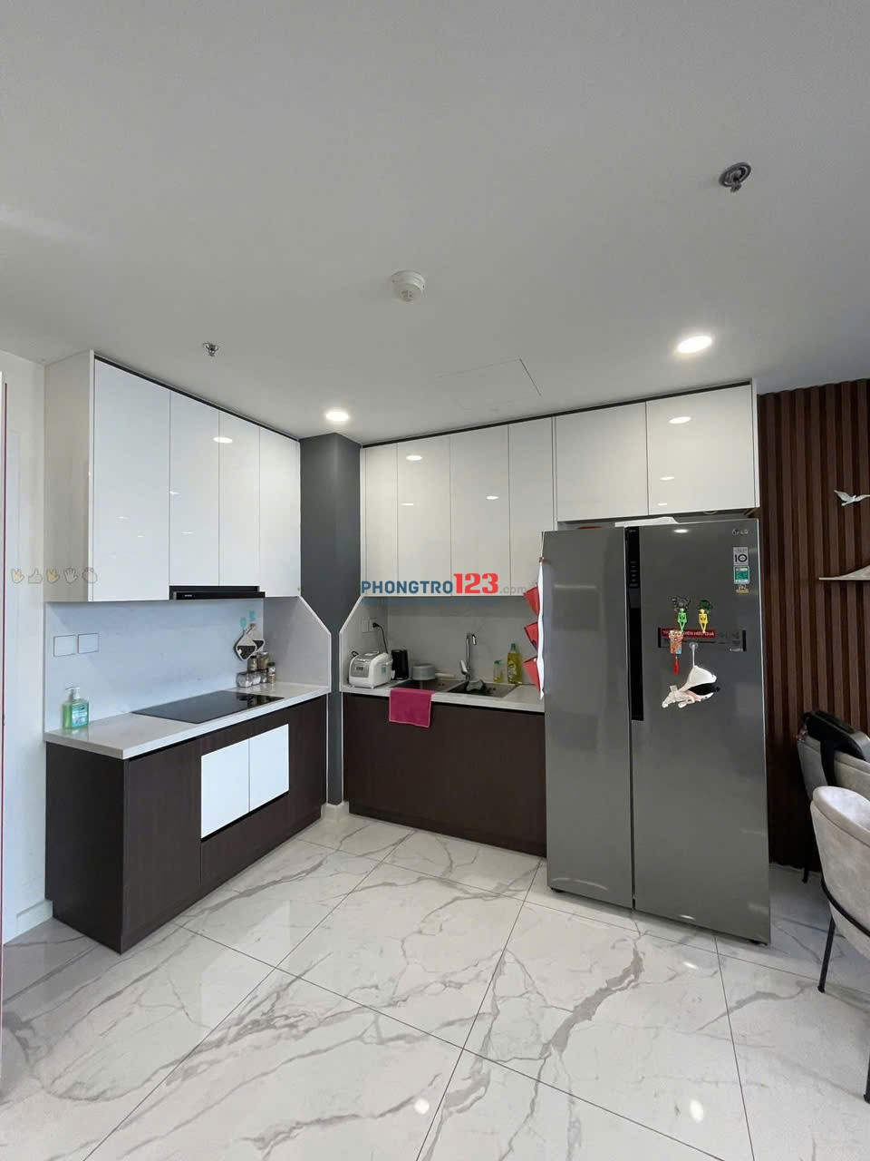 Chung cư Satra, Phan Đăng Lưu, PN, dt 115m2, 3p ngủ, 22tr/tháng