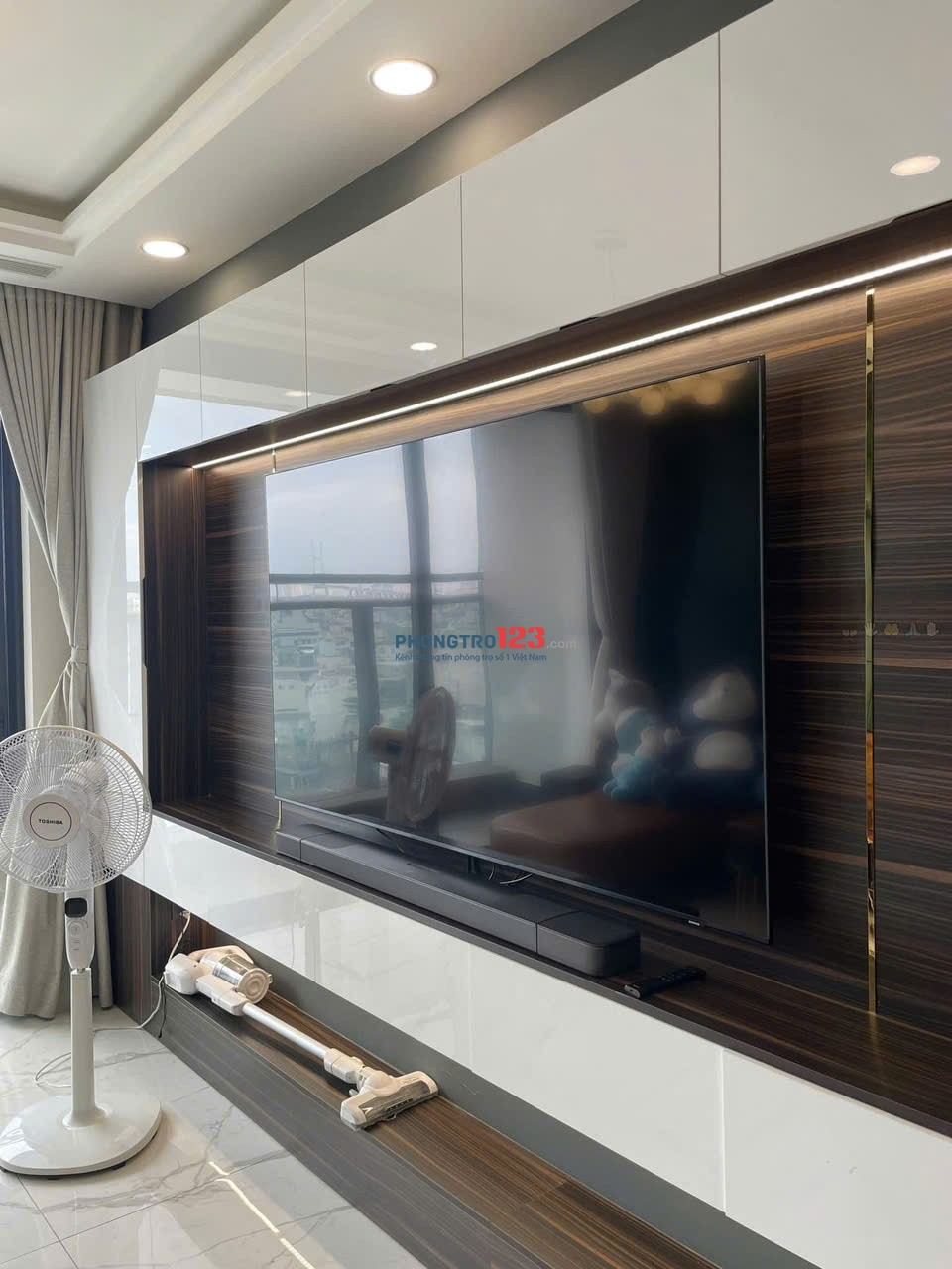 Chung cư Satra, Phan Đăng Lưu, PN, dt 115m2, 3p ngủ, 22tr/tháng