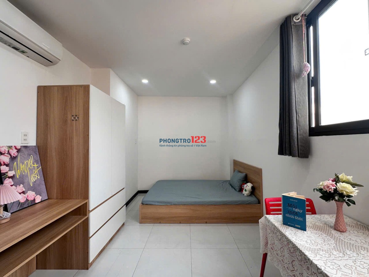 STUDIO FULL NỘI THẤT NGAY TRUNG TÂM QUẬN 7 - GẦN TDTU, NTT, UFM, Q1, Q4, Q8