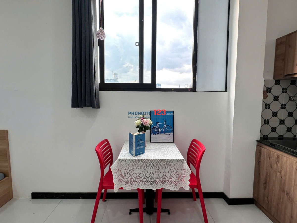 STUDIO FULL NỘI THẤT NGAY TRUNG TÂM QUẬN 7 - GẦN TDTU, NTT, UFM, Q1, Q4, Q8