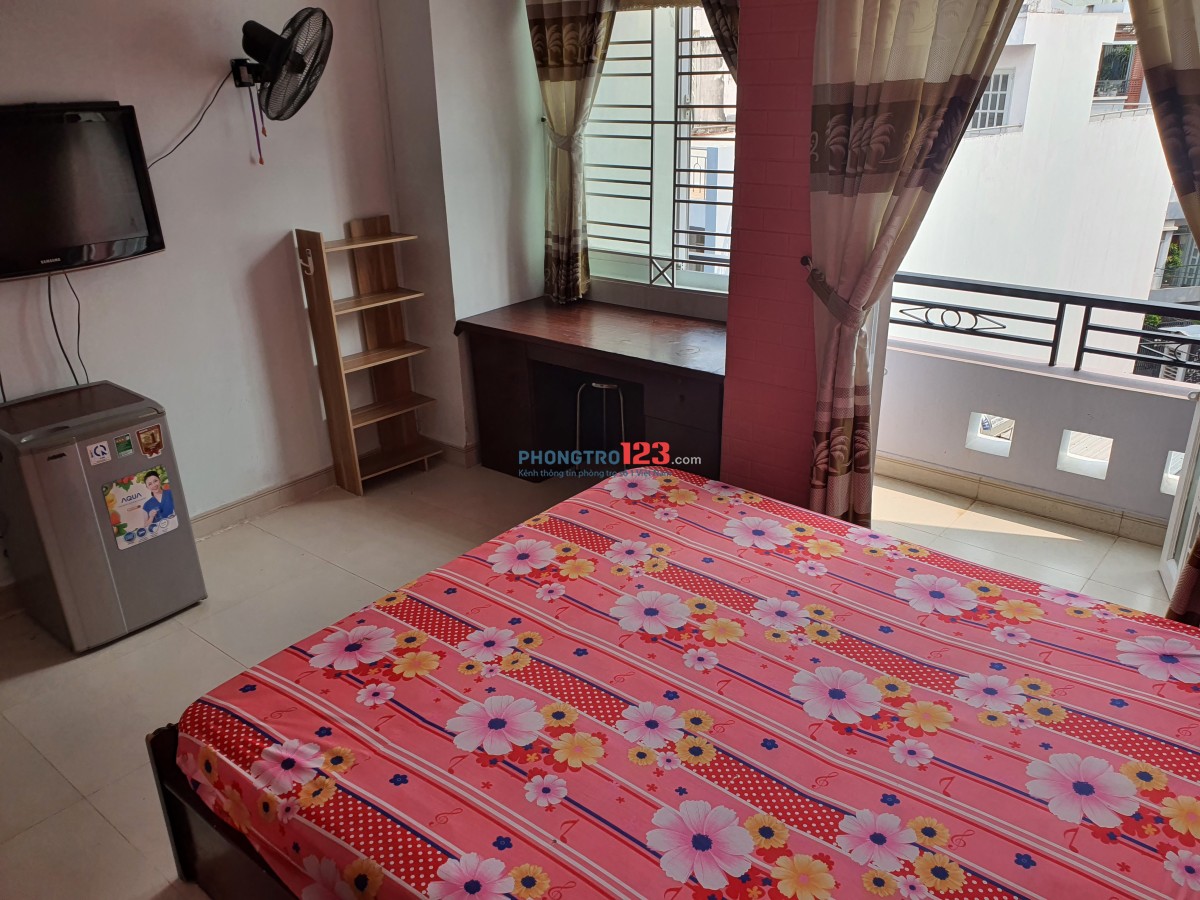 Phòng cho thuê đường Âu Dương Lân, có sẵn nội thất