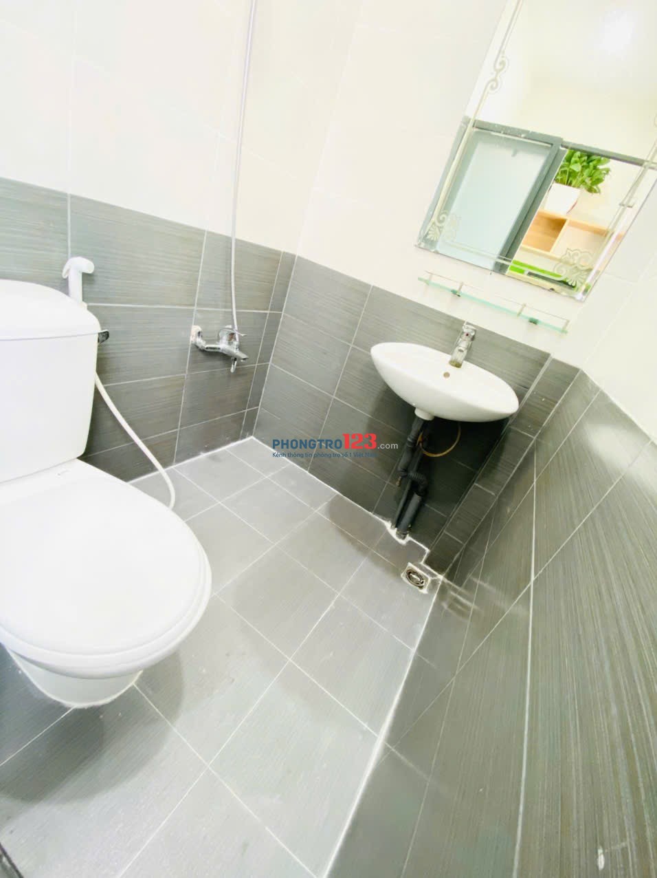 Cho Thuê Phòng Phú Nhuận giáp Q3_Tách Bếp_Thoáng Mát_giá rẻ chỉ 5tr
