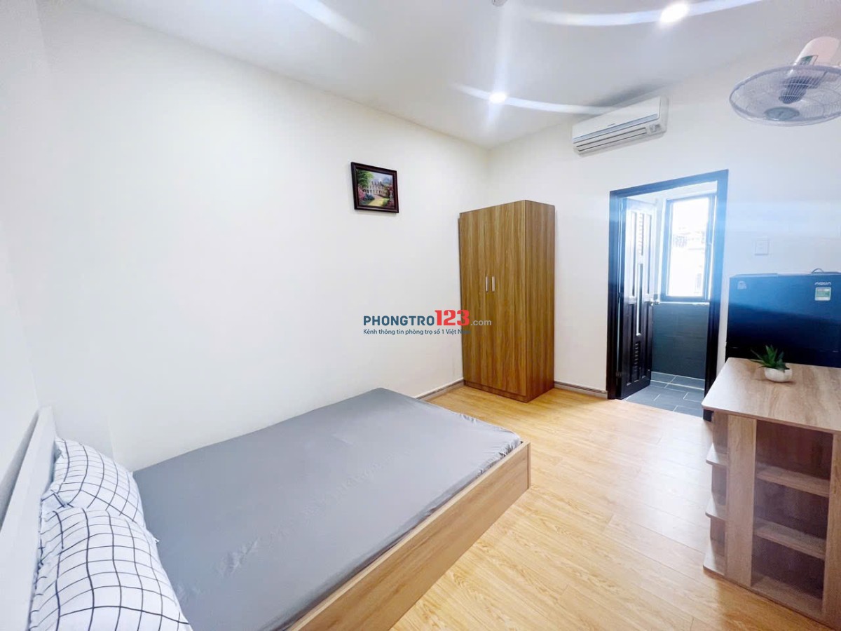 Cho Thuê Phòng Phú Nhuận giáp Q3_Tách Bếp_Thoáng Mát_giá rẻ chỉ 5tr