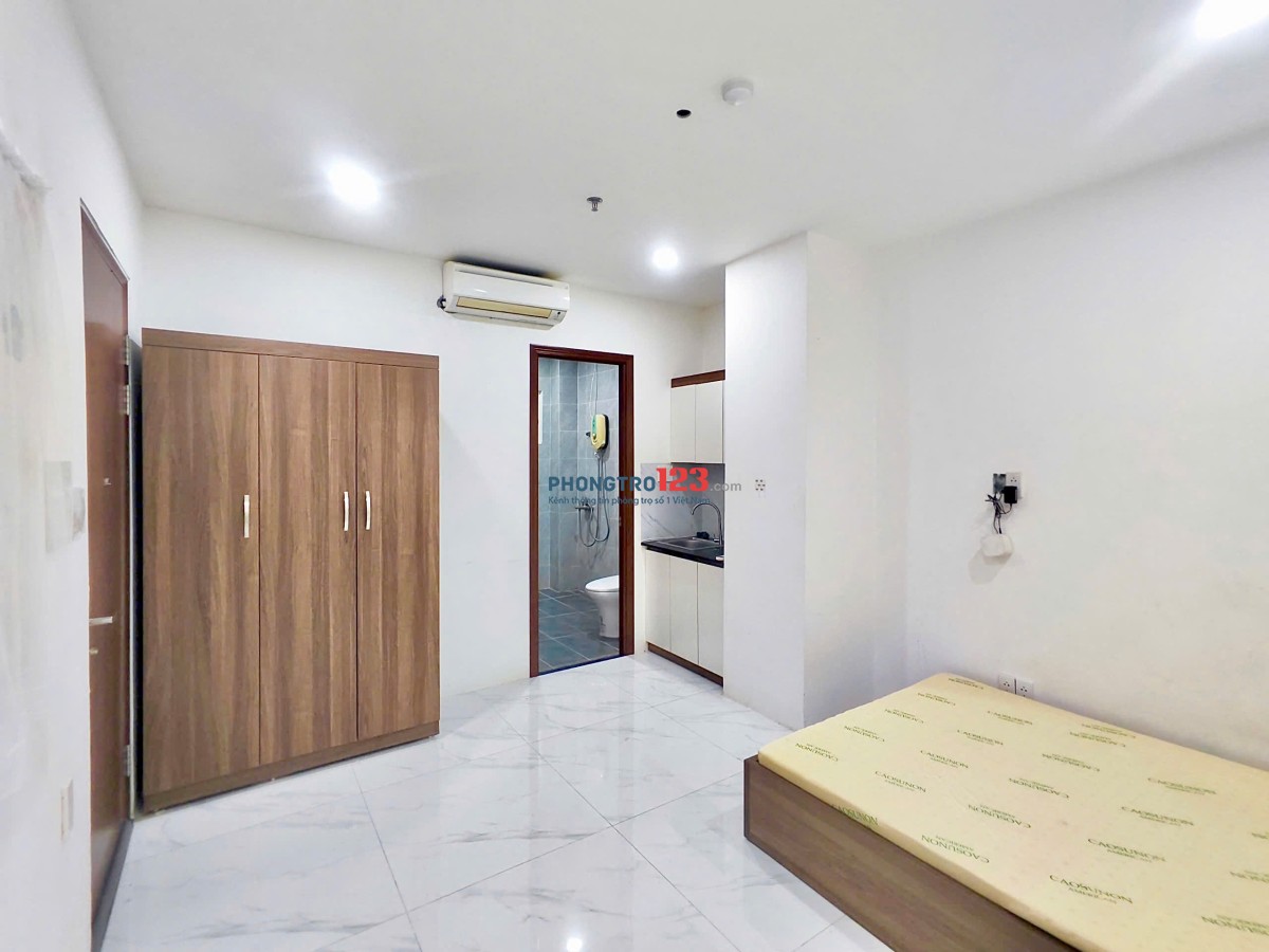 Hình Thật Giá Thật - Cho thuê Studio FullNT Thang máy Đề Thám gần Cầu Ông Lãnh, Phố Bùi Viện Quận 1