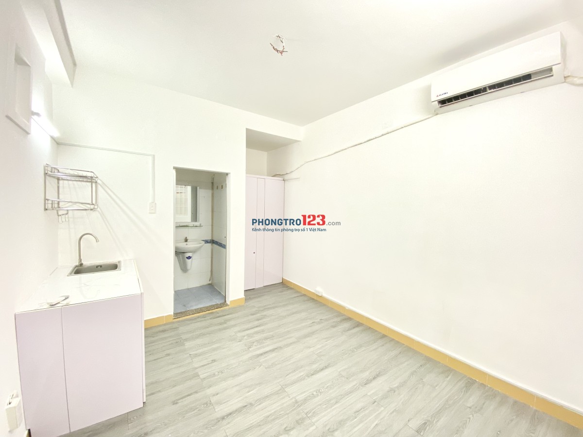 Trống căn ngay mặt tiền tản viên giá rẻ