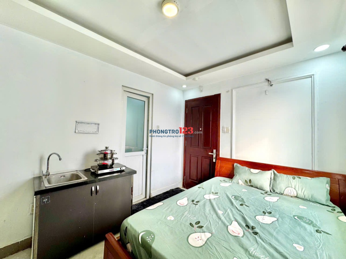 PHÒNG FULL NỘI THẤT GIÁ RẺ, THANG MÁY NGAY CHỢ PHẠM VĂN CHIÊU