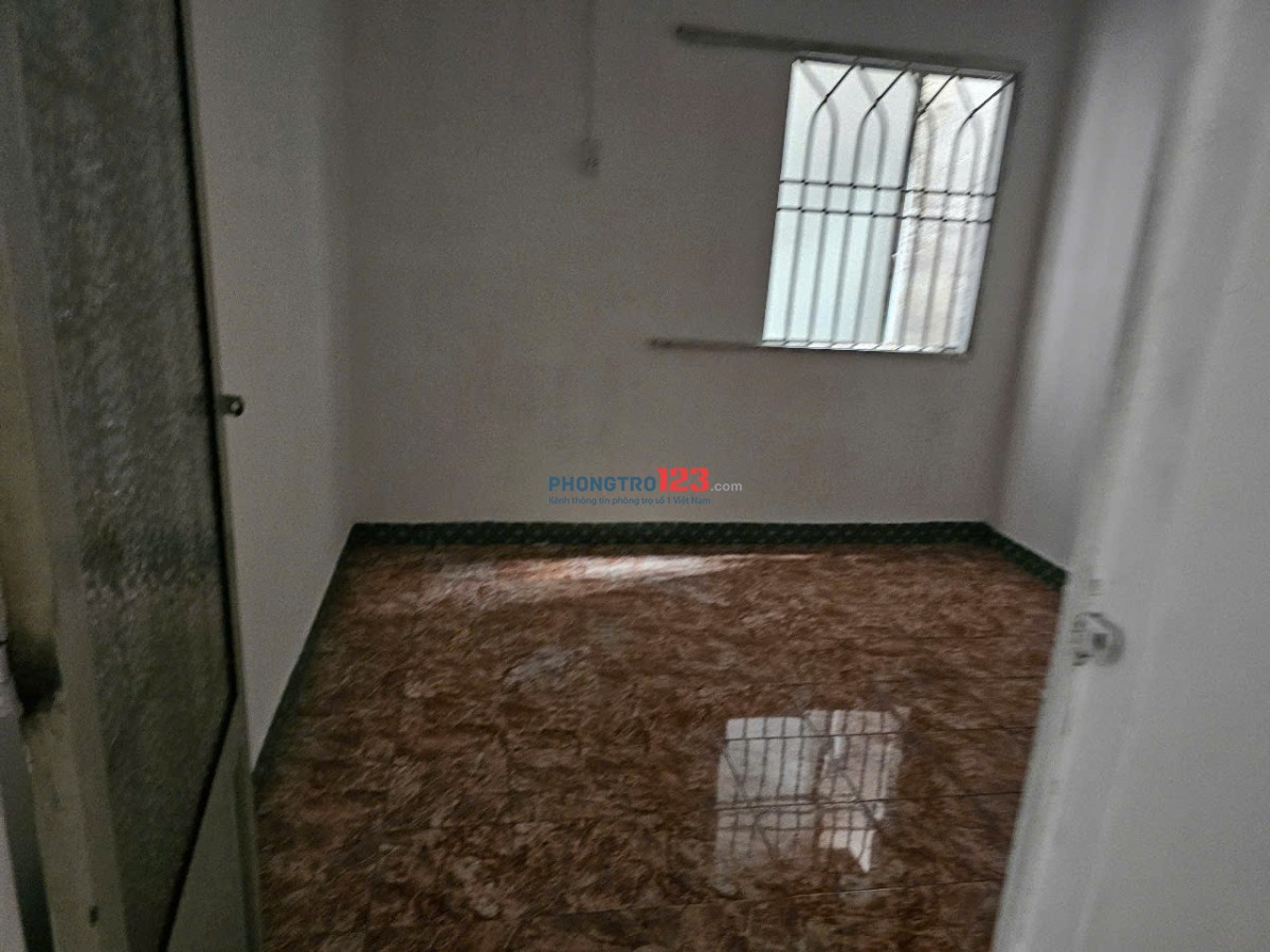 NHÀ NGUYÊN CĂN MẶT TIỀN QUỐC LỘ 13 DIỆN TÍCH 175 M2, NGAY TRUNG TÂM THÀNH PHỐ BẾN CÁT