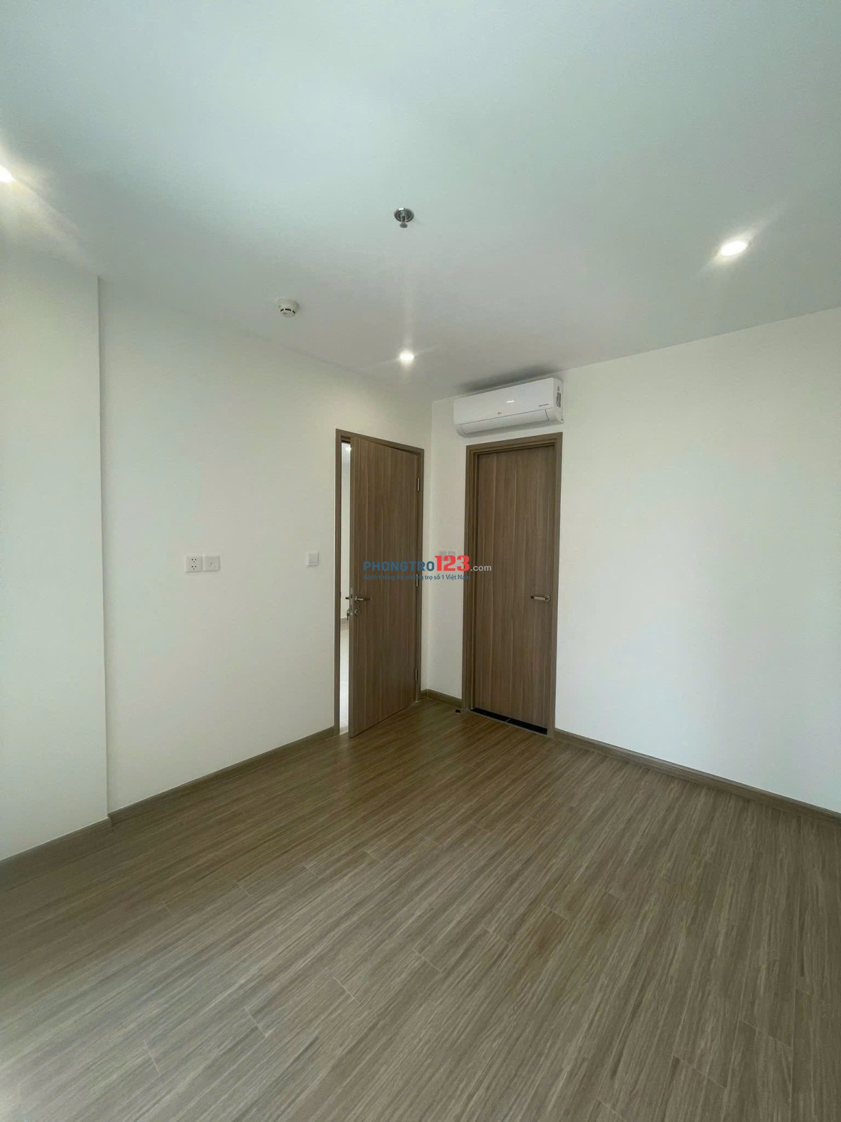 Cho thuê căn hộ 2pn2wc tòa S7 Origami Vinhomes Grand Park Q9