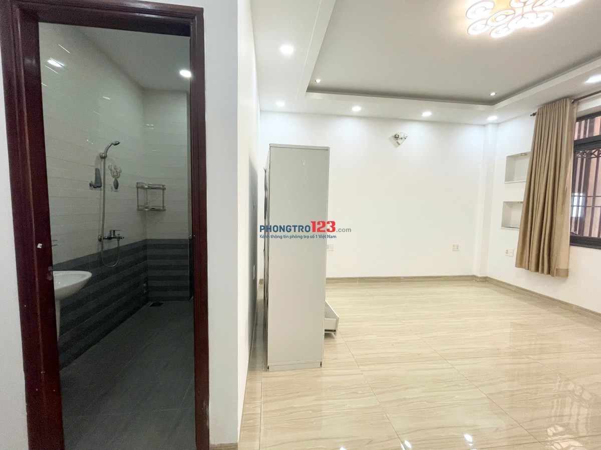 Cho thuê nhanh Phạm Hùng Nối dài mới tinh Cửa sổ Gian sau Rộng thoáng