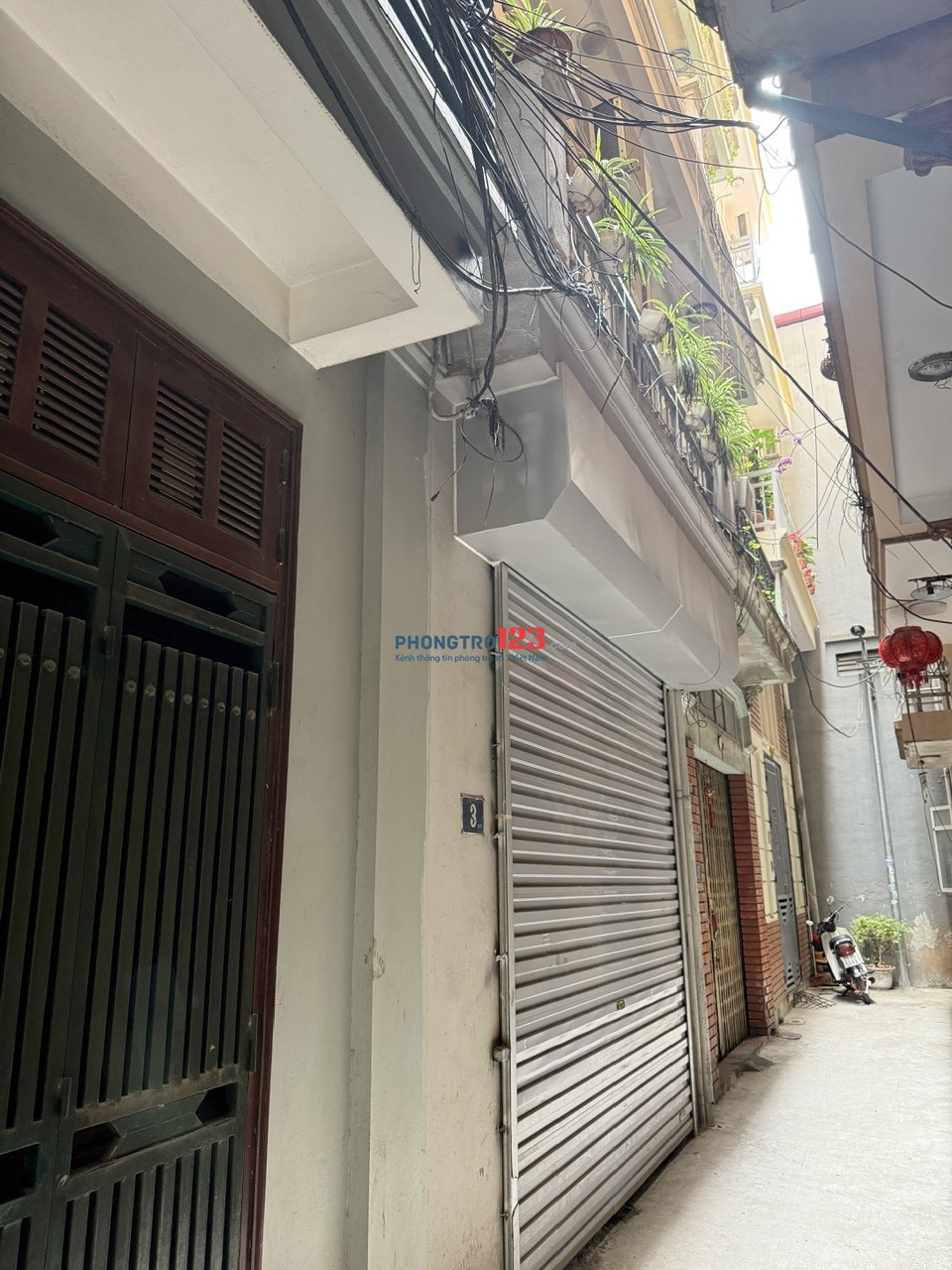 Cho thuê nhà 3 tầng, đường Trần Cung, phường Cổ Nhuế 1, quận Bắc Từ Liêm, Hà Nội