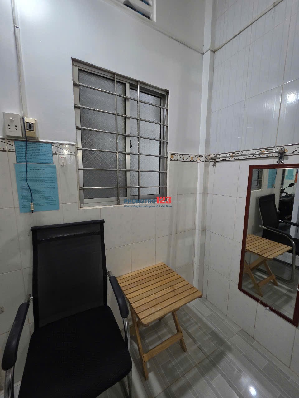 Phòng trọ có gác lửng full nội thất tiết kiệm điện tại TPBT