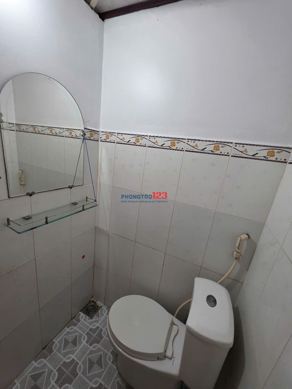 Phòng trọ có gác lửng full nội thất tiết kiệm điện tại TPBT
