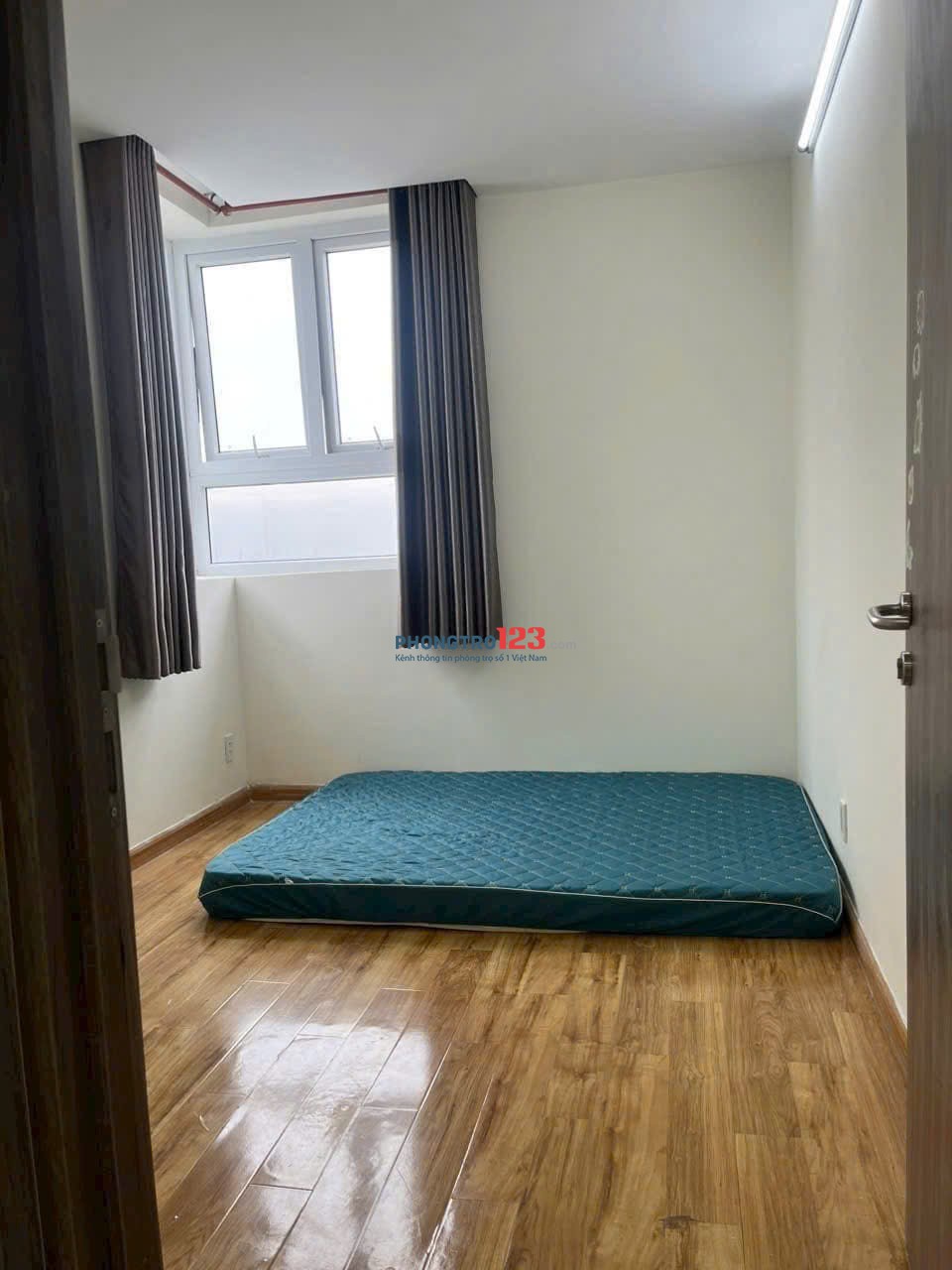 Chung cư Phúc Yên, 2p ngủ, 2wc, có máy lạnh, ngay Phan Huy Ích, TB giá 9tr
