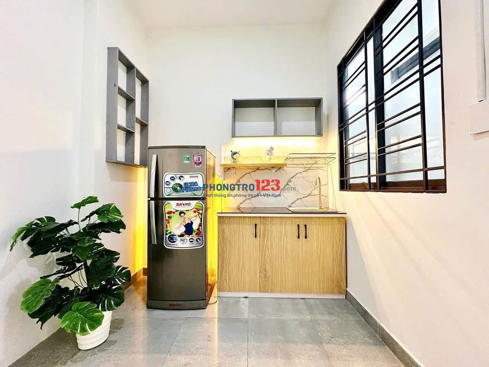 PHÒNG MỚI XÂY CHƯA QUA SỬ DỤNG 1 PHÒNG NGỦ, 2 phòng ngủ TÁCH BẾP GIÁ CHỈ 6TR RỘNG 50M2