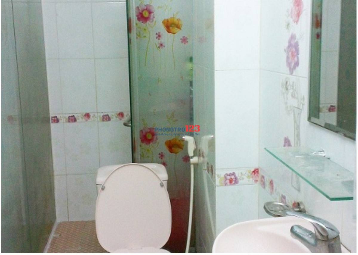 Cho thuê phòng 60 m2 Ngõ số 4 Hoàng Quốc Việt, Cầu Giấy