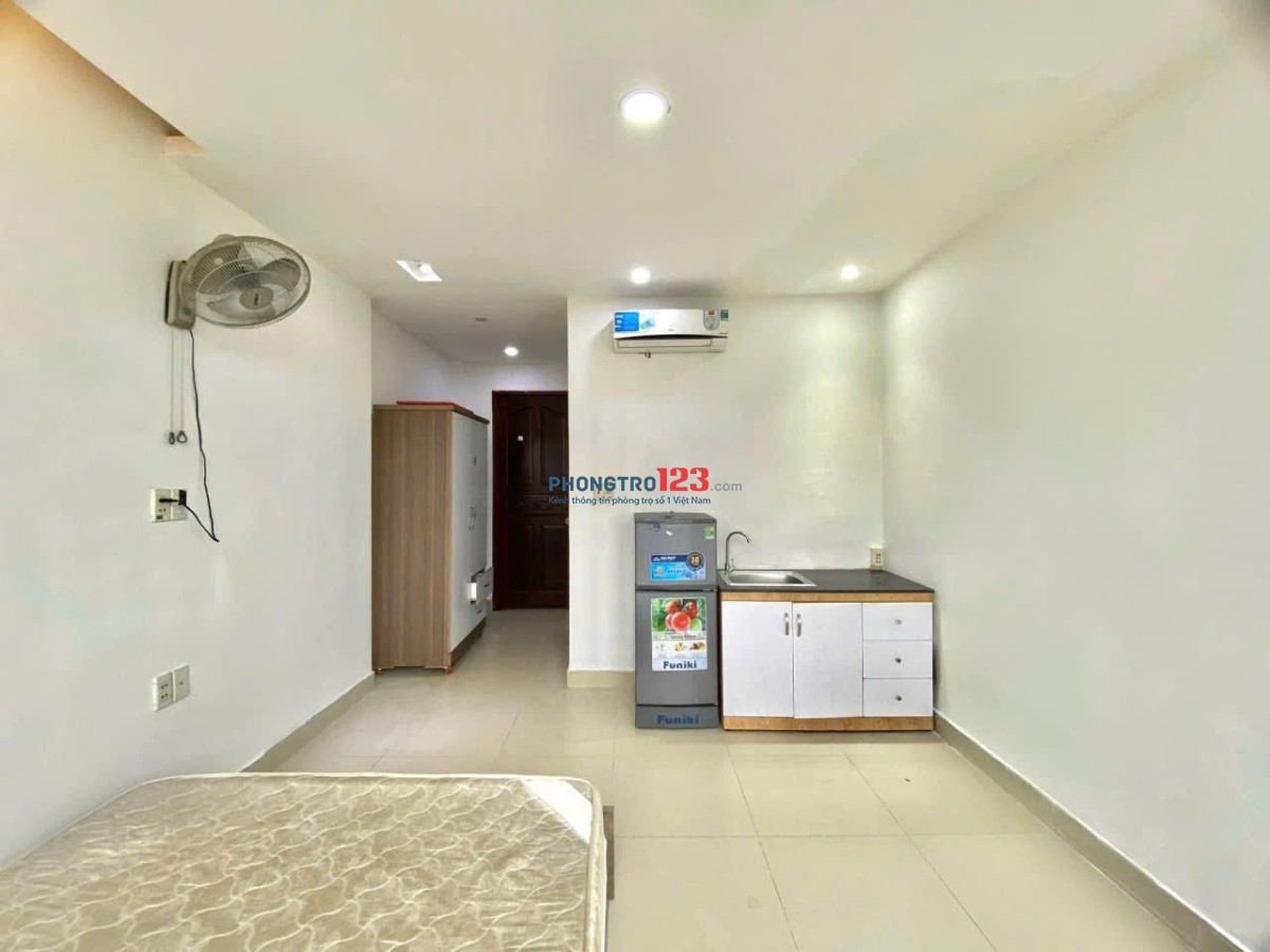 Cho Thuê Phòng Bình Thạnh Rộng 30m2, Thoáng Mát, Full Nội Thất gần ngay Học Viện Cán Bộ giá chỉ 5trX