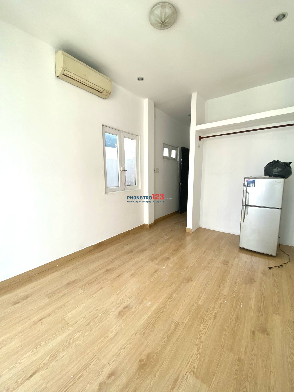 PHÒNG MỚI XÂY - FULL NỘI THẤT - KHU LÊ VĂN SỸ QUẬN 3